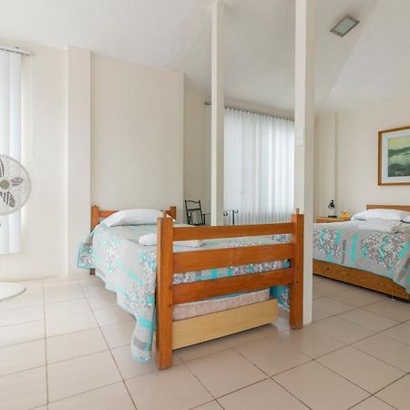 Oceanic Lodge Tonsupa Bagian luar foto